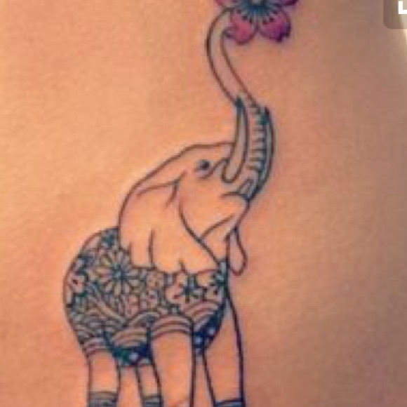 Meet your Posher, Carlota - Picture 1 of 1